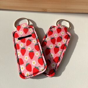 Chapstick holder keychain (1) - Strawberry and daisy